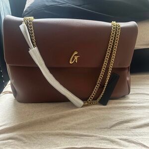 Glamaholic brown pebble flap bag